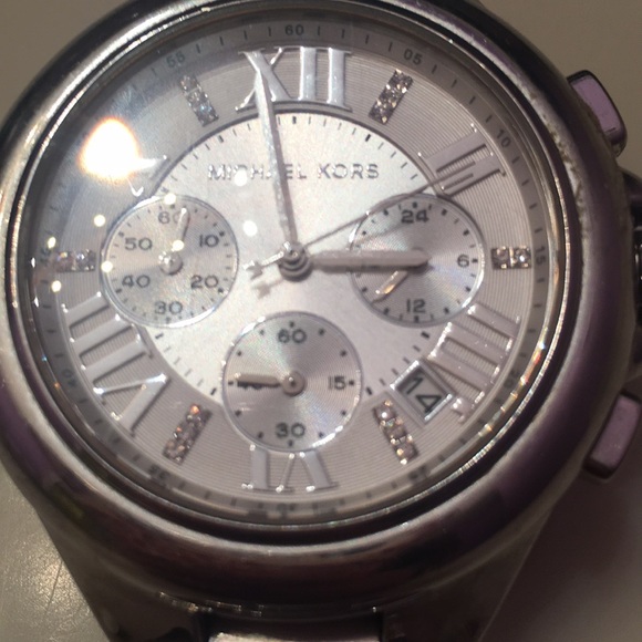 Michael Kors watch - Picture 3 of 3